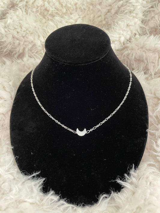 Silver-Plated Mother of Pearl Moon Crescent Necklace - Celestial Elegance